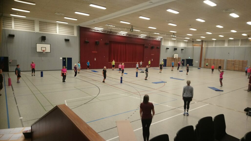 Indoor Fitness Er I Gang.